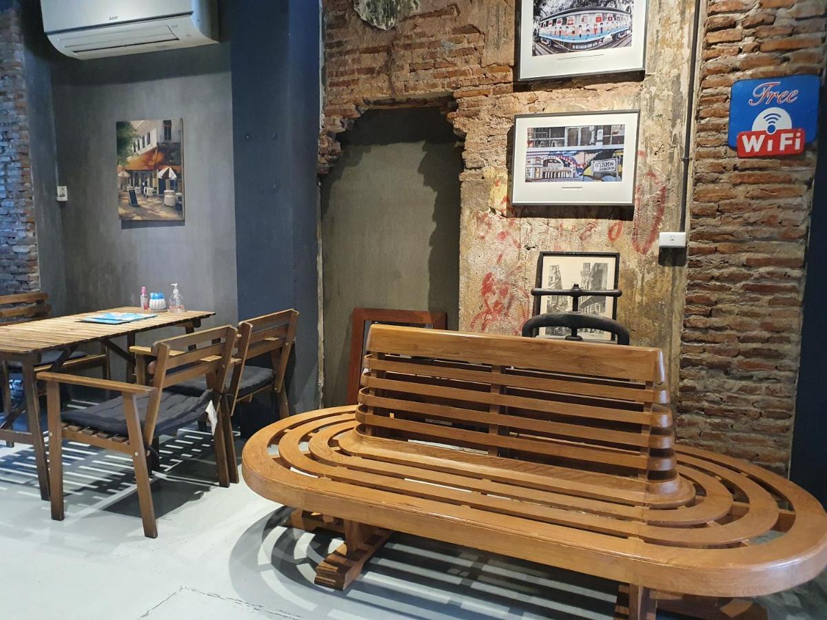 Baan Wualamphong บ้านวัวลำพอง Bangkok Ngoại thất bức ảnh